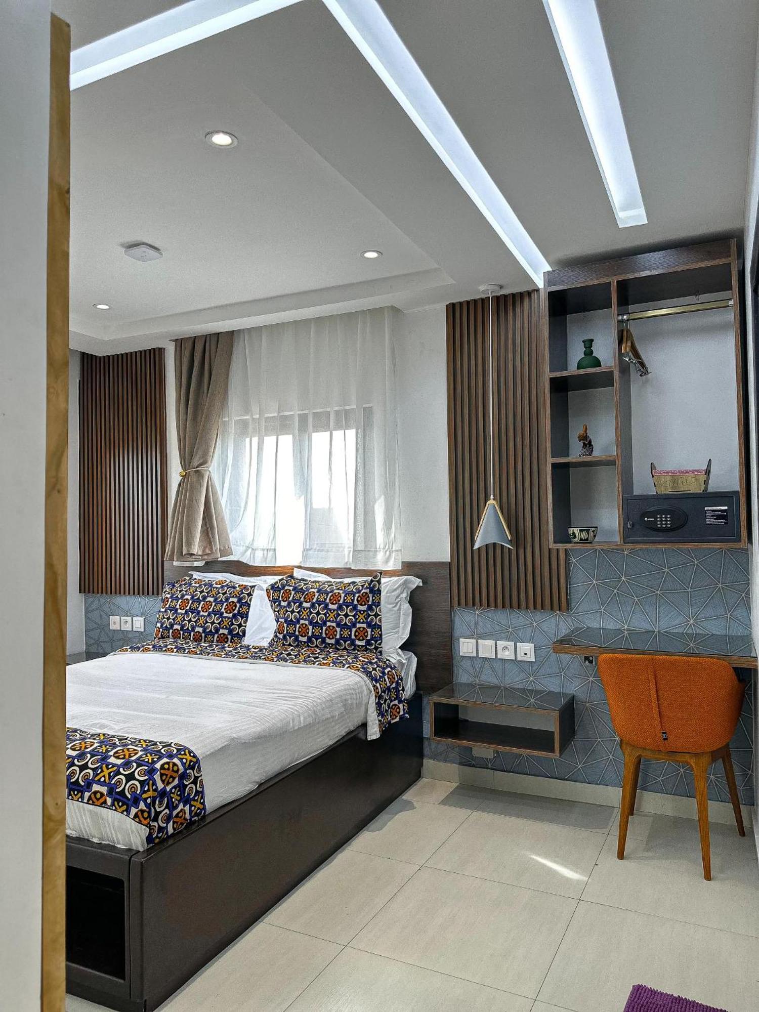 Klik Klak Appart Hotel Котону Екстер'єр фото